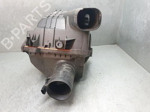 Used Air filter box NISSAN NV300 Kombi (X82) 2.0 dCi 120 (120 hp) 26606549