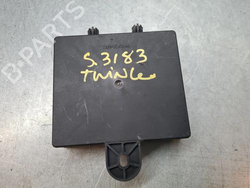Elektronisk modul RENAULT TWINGO III (BCM_, BCA_) 0.9 TCe 90 (BCM9, BCM2) (90 hp) 26616476