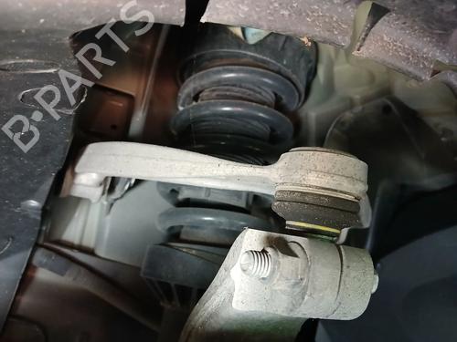 Used Right front suspension arm JAGUAR F-PACE (X761) 2.0 TD4 AWD (180 hp) 26740227