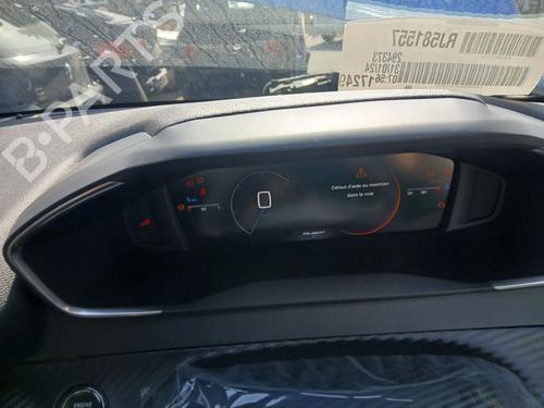 Cockpit PEUGEOT 2008 II (UD_, US_, UY_, UJ_, UR_, UC_) 1.2 PureTech 130 (USHNS, URHNS) (130 hp) 27165486