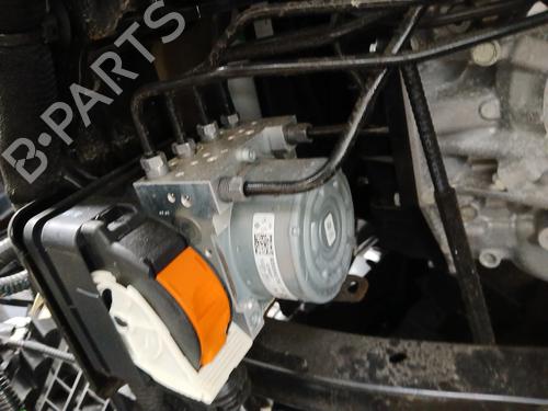 Used ABS pump PEUGEOT 2008 II (UD_, US_, UY_, UJ_, UR_, UC_) 1.2 PureTech 130 (USHNS, URHNS) (130 hp) 27179359