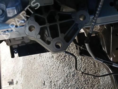 Engine mount RENAULT MASTER IV Van (F8__) BLUE DCI 150 (F8M3) 112106544R