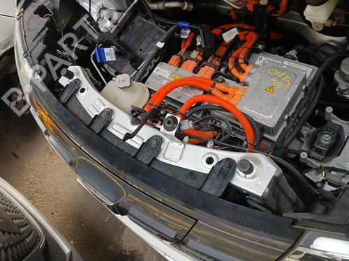 Used Front slam panel DACIA SPRING EV (B6M1) (45 hp) 32685454