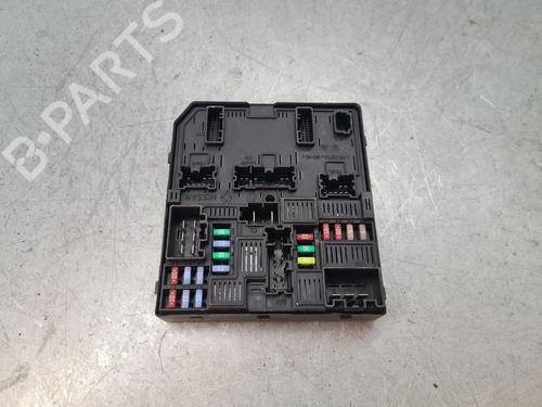 Fuse box RENAULT MEGANE IV Hatchback (B9A/M/N_) 1.5 dCi 90 (B9A1) | BP27467051E1 