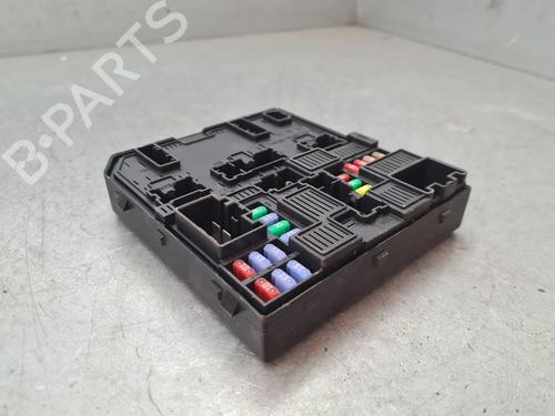 Fuse box RENAULT MEGANE IV Hatchback (B9A/M/N_) 1.5 dCi 90 (B9A1) | BP27467051E1 