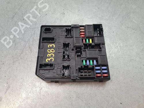 Fuse box RENAULT MEGANE IV Hatchback (B9A/M/N_) 1.5 Blue dCi 115 (B9A6) | BP27467054E1 