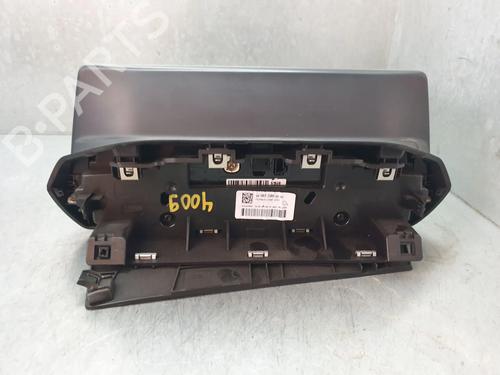 Radio PEUGEOT 208 II (UB_, UP_, UW_, UJ_) 1.5 BlueHDI 100 | BP27527241E6