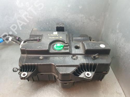 Used AdBlue tank RENAULT TRAFIC III Van (FG_) 2.0 dCi 130 (FGMY) (131 hp) 27575875