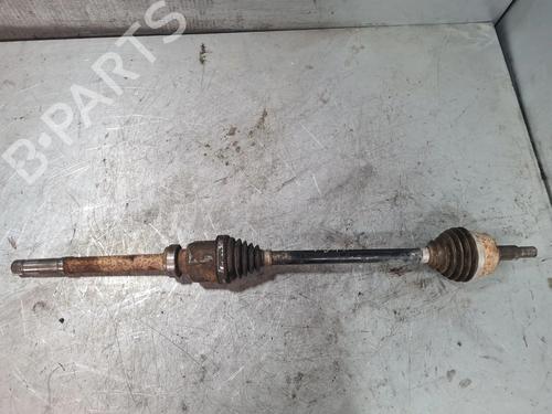 Used Right front driveshaft PEUGEOT 3008 II SUV (MC_, MR_, MJ_, M4_) 1.5 BlueHDi 130 (131 hp) 27310398