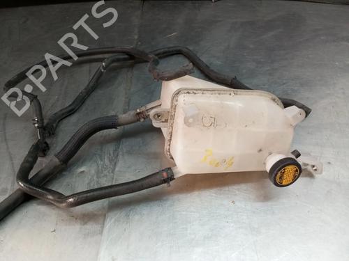 Ekspansjonstank TOYOTA AURIS (_E15_) 1.8 Hybrid (ZWE150_, ZWE150R) (136 hp) 27817730