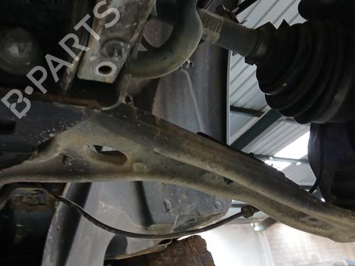 Venstre fortil bærearm MERCEDES-BENZ GLA-CLASS (X156) GLA 220 d 4-matic (156.905) BP27867308M12