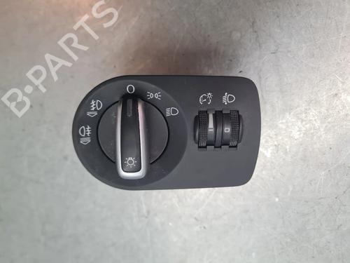 Used Headlight switch AUDI A1 Sportback (8XA, 8XF) 1.0 TFSI (95 hp) 27897872