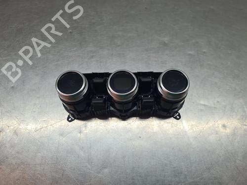 AC-Styringsenhed/Manøvreenhed RENAULT CLIO V (B7_) 1.0 LPG (B7MT) (101 hp) 27983911