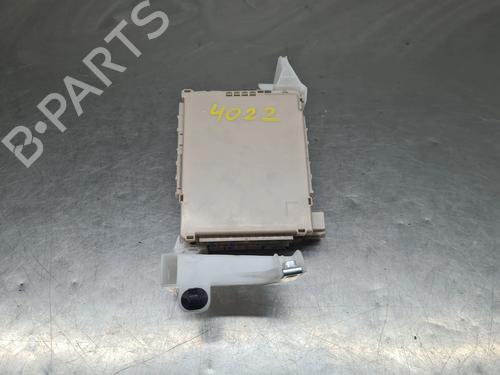 Used Fuse box TOYOTA AYGO (_B4_) 1.0 (KGB40) (69 hp) 27990644
