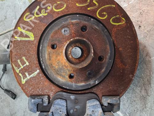 Used Left front steering knuckle RENAULT CLIO V (B7_) 1.5 Blue dCi 85 (B7AG) (86 hp) 22810105