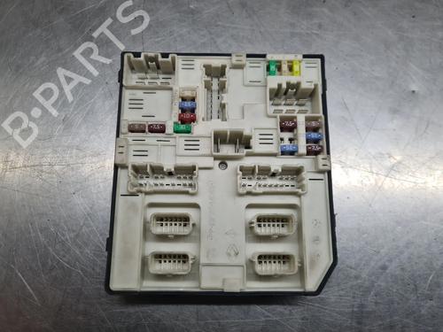 Used Fuse box RENAULT KANGOO Express (FW0/1_) 1.5 dCi 75 (FW07, FW10, FW04) (75 hp) 28044455