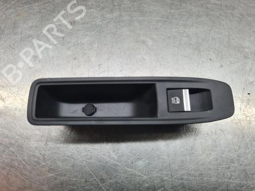 Used Left rear window switch RENAULT CAPTUR II (HF_) E-TECH 145 (HFMU) (143 hp) 28048058