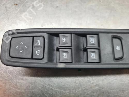 Left front window switch DACIA SANDERO III 1.0 TCe 90 | BP25265898I27 