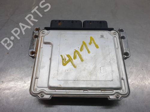 Sterownik / Moduł silnika OPEL ASTRA L (OV5) 1.5 Turbo D (FBYHZT, FBYHZJ) 0281039555