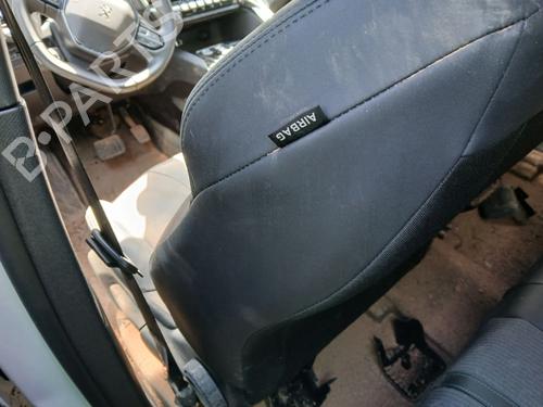 Used Left seat airbag PEUGEOT 3008 II SUV (MC_, MR_, MJ_, M4_) 1.2 Hybrid 136 (MRHPYE) (136 hp) 28129344