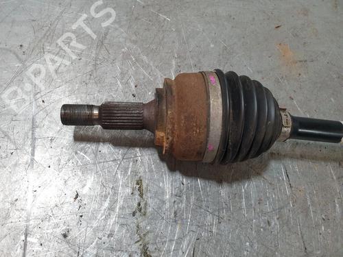 Right front driveshaft PEUGEOT 3008 II SUV (MC_, MR_, MJ_, M4_) 2.0 BlueHDi 180 | BP27549522M39 