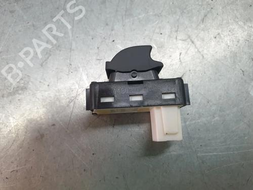 Høyre bak elrute bryter PEUGEOT 3008 II SUV (MC_, MR_, MJ_, M4_) 1.5 BlueHDi 130 | BP28172570I28 