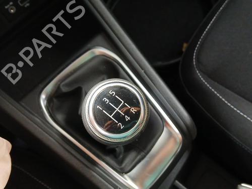 Used Shift knob RENAULT CAPTUR II (HF_) TCe 100 (HFMT) (101 hp) 28214626