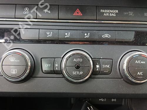 Climate control SEAT LEON ST (5F8) 1.6 TDI 4Drive BP28291960I5