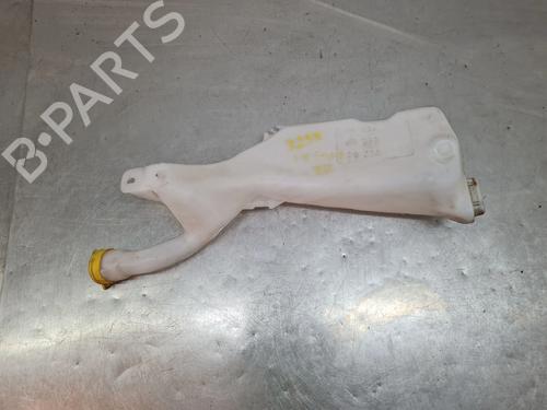 Used Windscreen washer tank RENAULT MEGANE IV Hatchback (B9A/M/N_) 1.5 dCi 110 (B9A3) (110 hp) 28305441