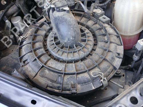 Air filter box TOYOTA HILUX VII Pickup (_N1_, _N2_, _N3_) 2.5 D-4D 4WD (KUN25) BP28326834M87
