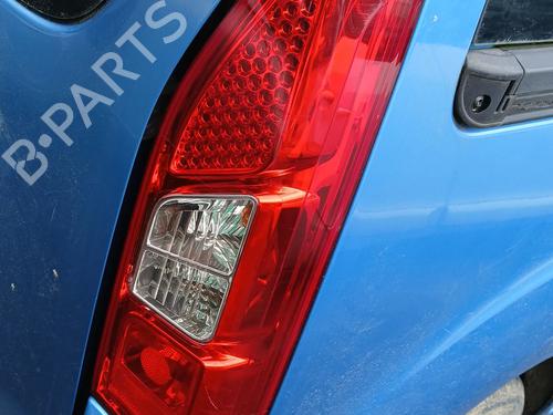 Używane Lampa tylna prawa CITROËN BERLINGO MULTISPACE (B9) 1.6 HDi 90 (92 hp) 28351429