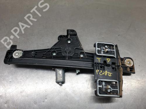 Alzavetro posteriore destra PEUGEOT 208 II (UB_, UP_, UW_, UJ_) 1.2 PureTech 100 (101 hp) 28359977