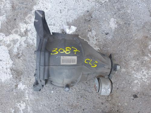 Used Rear differential MERCEDES-BENZ CLS (C218) CLS 350 CDI / d 4-matic (218.393) (265 hp) 28375557