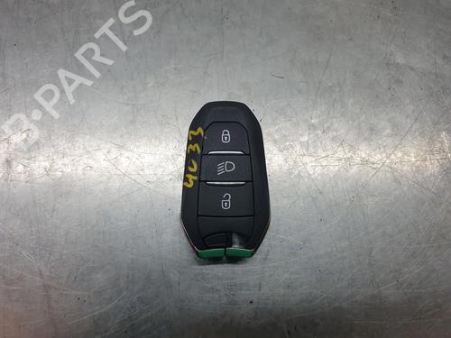 Otra PEUGEOT 2008 II (UD_, US_, UY_, UJ_, UR_, UC_) 1.2 PureTech 130 (USHNS, URHNS) (130 hp) 28384286