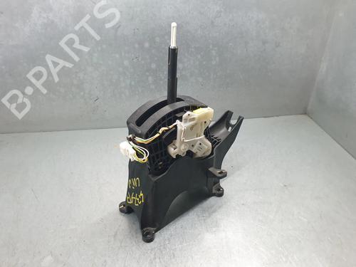 Used Gear lever RENAULT CLIO V (B7_) 1.6 E-TECH 145 (B7MU) (143 hp) 28388420