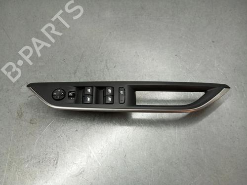 Raamschakelaar links voor TOYOTA AURIS (_E15_) 1.8 Hybrid (ZWE150_, ZWE150R) (136 hp) 28426632