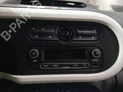 Bilradio RENAULT TWINGO III (BCM_, BCA_) 1.0 SCe 65 (BCMJ) | BP28483473E6 