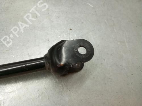 Højre bagtil bærearm TOYOTA COROLLA Hatchback (_E21_, _EA1_, _EH1_)  | BP28483589M15 