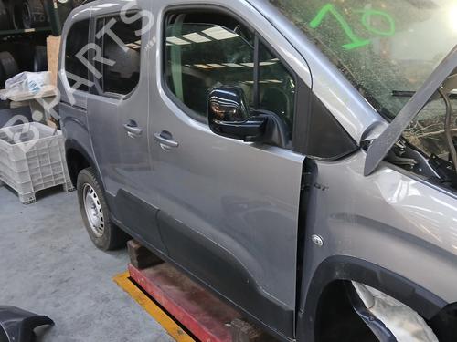 Right front door PEUGEOT RIFTER 1.5 BlueHDi 130 | BP28539054C3