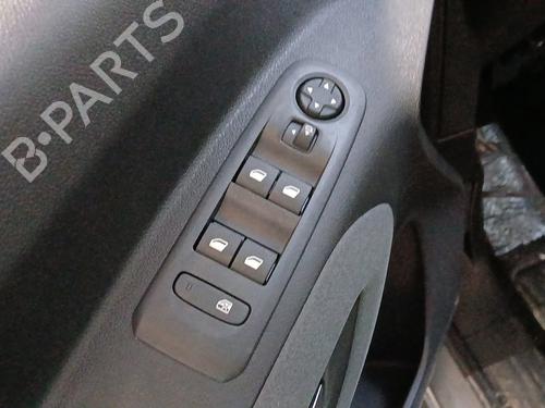 Used Left front window switch PEUGEOT RIFTER 1.5 BlueHDi 130 (130 hp) 28539087