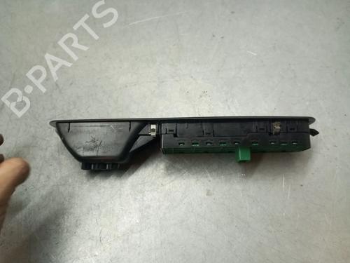 Left front window switch RENAULT MEGANE III Hatchback (BZ0/1_, B3_) 1.5 dCi (BZ1G, BZ1W, BZ0R) | BP28579419I27 