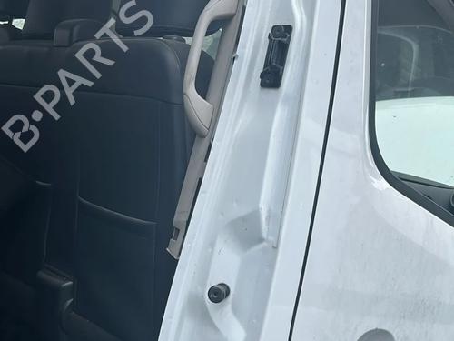 Other NISSAN NV300 Kombi (X82) 2.0 dCi 120 | BP28587359O1 