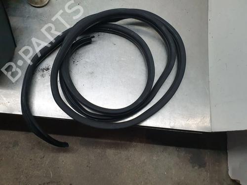 Used Rubber door seal NISSAN NV300 Kombi (X82) 2.0 dCi 120 (120 hp) 28600150