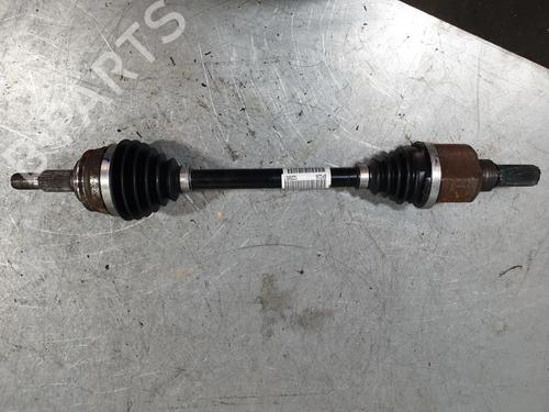 Drivksel foran venstre PEUGEOT RIFTER 1.5 BlueHDi 130 (130 hp) 28680151