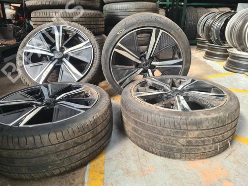 Used Rim PEUGEOT 308 III (FB_, FH_, FP_, F3_, FM_) PureTech 130 (FPHNSL, FPHNST) (131 hp) 28809477