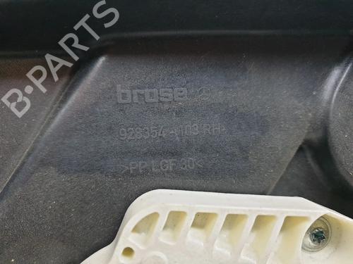 Front right window mechanism MERCEDES-BENZ CLA Coupe (C117) CLA 180 (117.342) | BP25292129C23