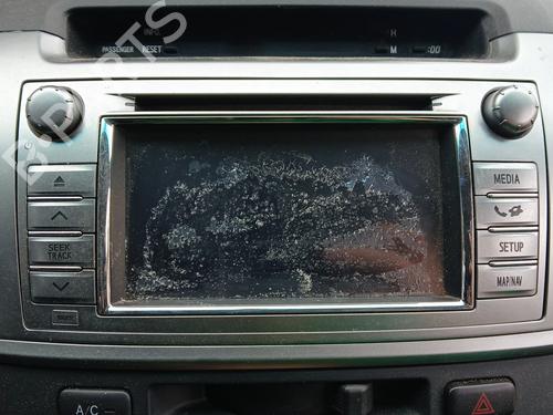 Used Radio TOYOTA HILUX VII Pickup (_N1_, _N2_, _N3_) 2.5 D-4D 4WD (KUN25) (144 hp) 28951337