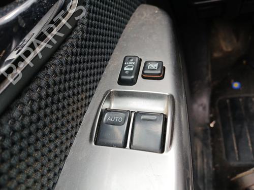Used Left front window switch TOYOTA HILUX VII Pickup (_N1_, _N2_, _N3_) 2.5 D-4D 4WD (KUN25) (144 hp) 28951334