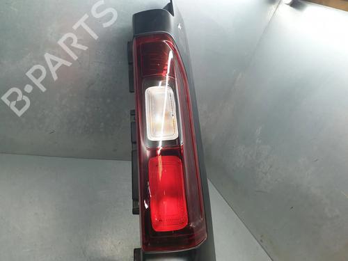 Right taillight RENAULT TRAFIC III Van (FG_) 2.0 dCi 110 (FGMW) | BP27181508C35 