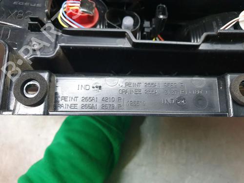 Right taillight RENAULT TRAFIC III Van (FG_) 2.0 dCi 110 (FGMW) | BP27181508C35 